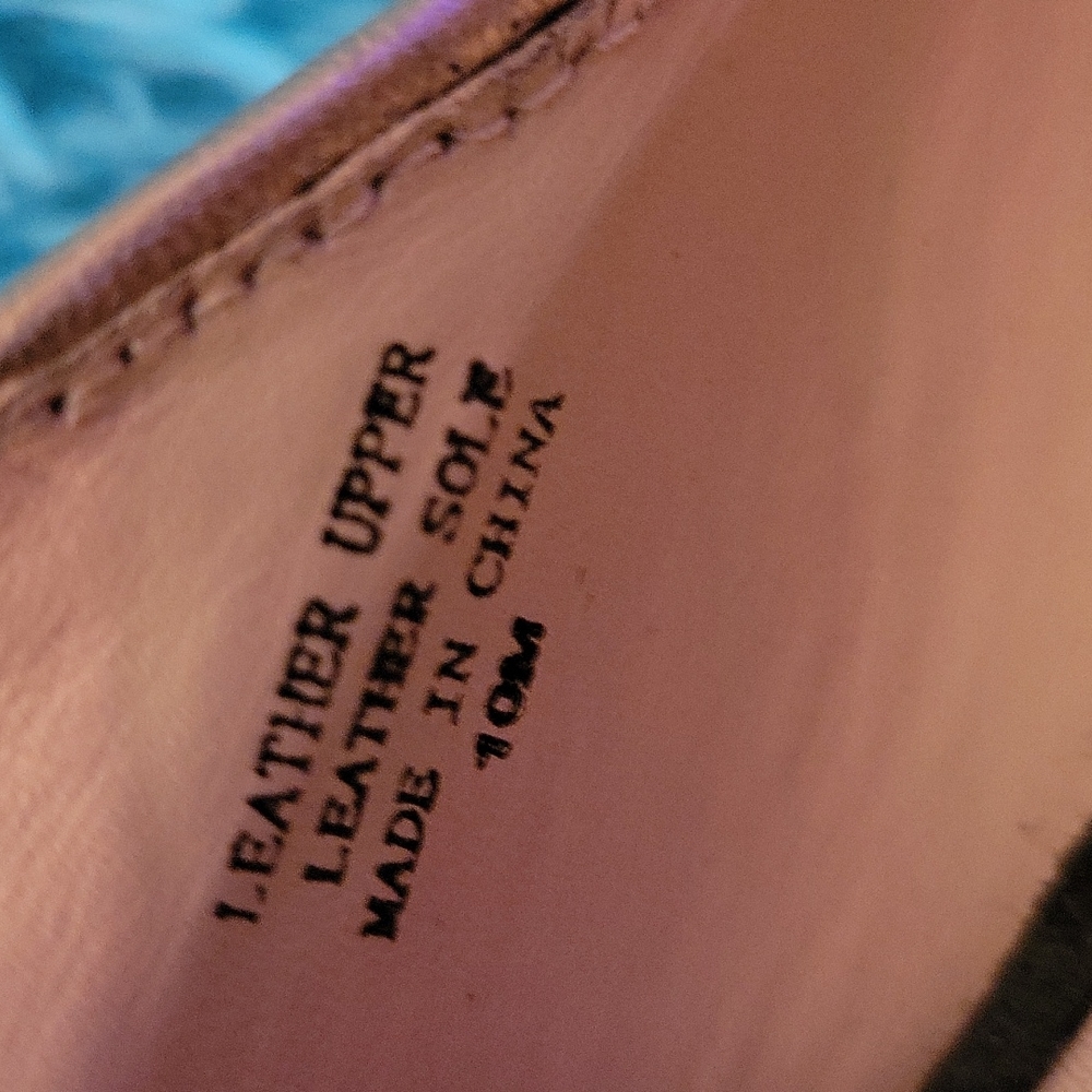 Classiques Entier Black Heels Gold Trim Size 10 - image 8